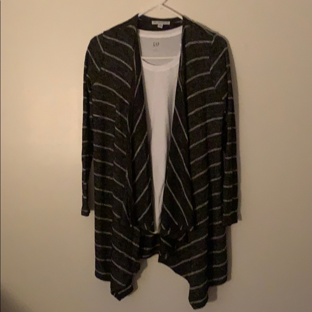 American Eagle gray striped cardigan